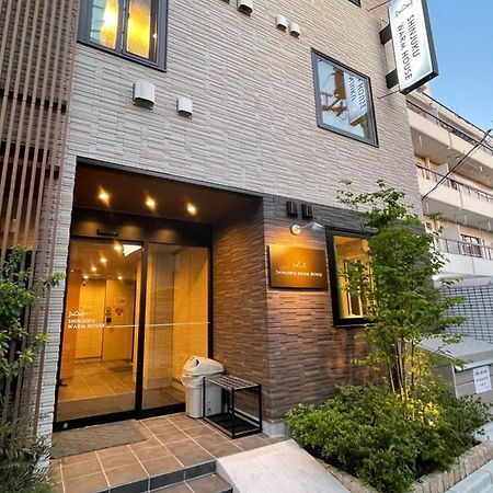 فندق Shinjuku Warm House طوكيو المظهر الخارجي الصورة